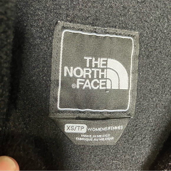The north face pink ribbon Dansko jacket black‎ breast cancer awareness women XS - Picture 3 of 11
